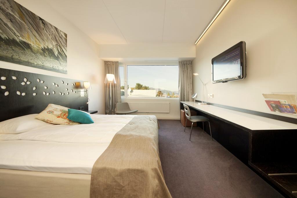 Quality Hotel Strand Gjøvik Kültér fotó