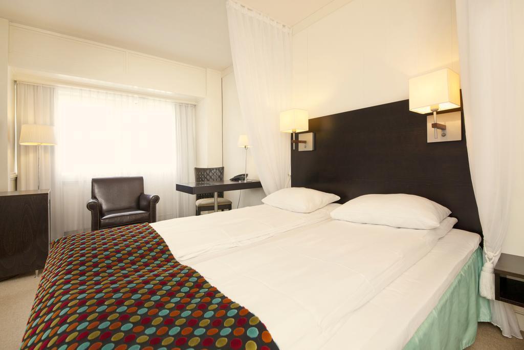 Quality Hotel Strand Gjøvik Kültér fotó